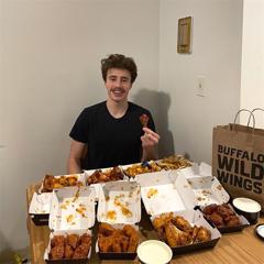 Buffalo Wild Wings Launches the Overtime Deal - Buffalo Wild Wings (Inspire Brands) with MSL, The Martin Agency, Inspire Media Engine