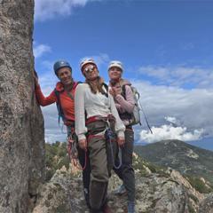 Women with Altitude - OnePlus with The Romans